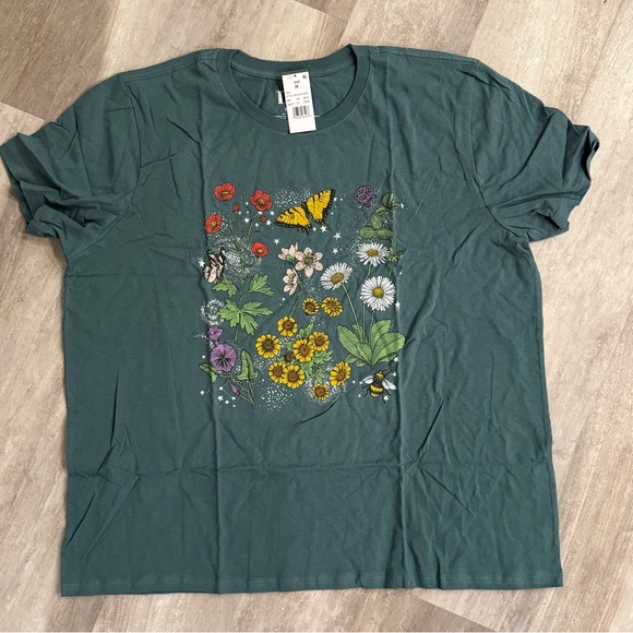Tops - Universal Thread Floral Graphic Tee Green 3X NWT
